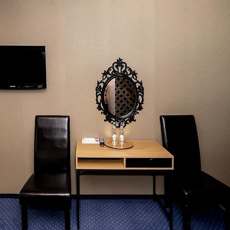 Palac Piorunow & Spa Kwiatkowice Bagian luar foto
