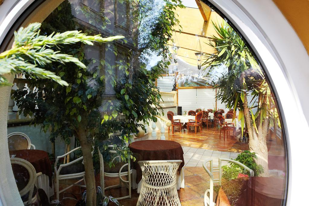 Palac Piorunow & Spa Kwiatkowice Bagian luar foto